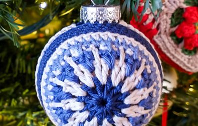 24-diy-crochet-ornaments-for-the-christmas-tree-2020