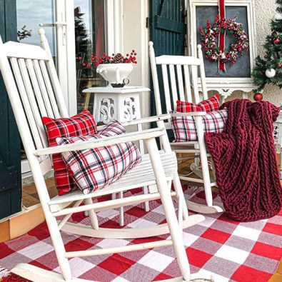 20-fun-ways-to-decorate-your-porch-for-christmas