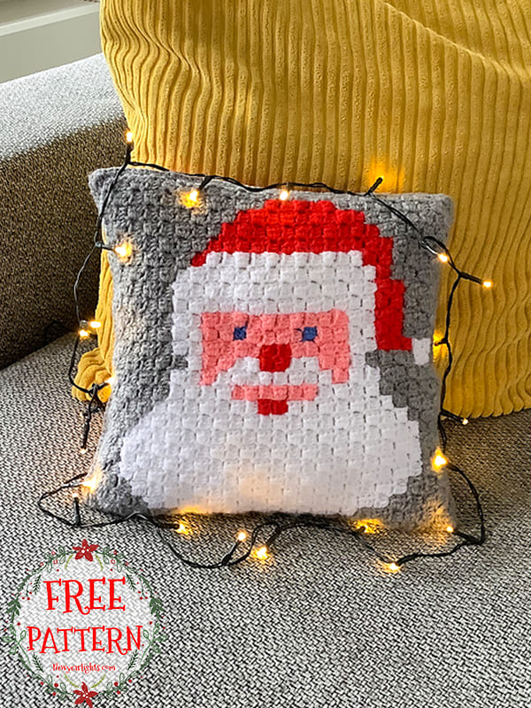 pixel santa crochet christmas pillow