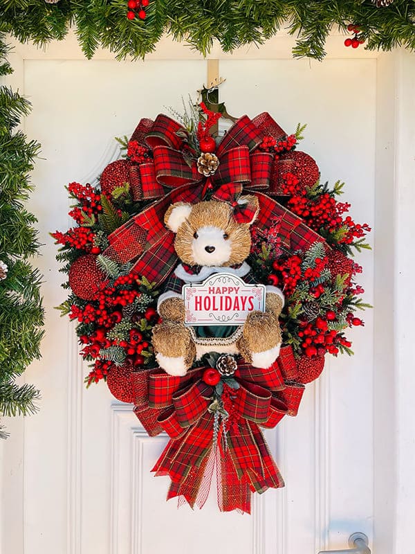 teddy bear christmas wreath