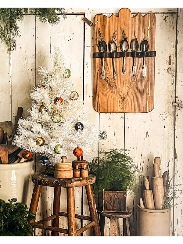 rustic christmas tree decorations