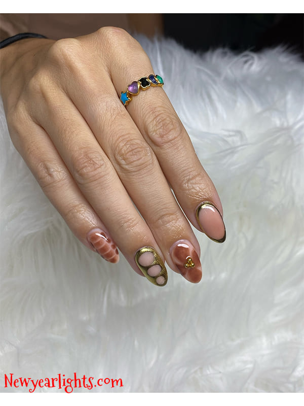 simple almond fall nails