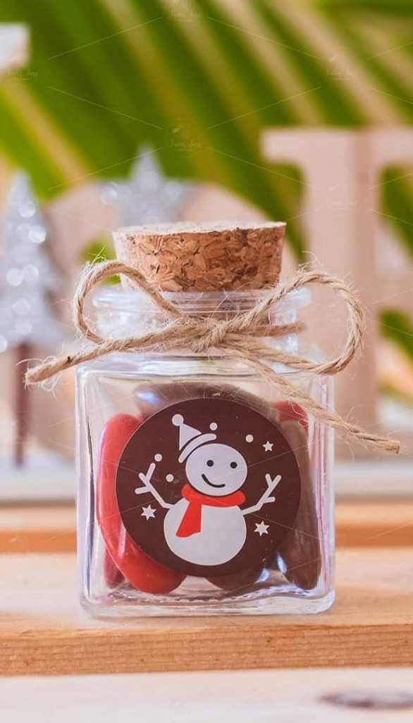 25 Great Christmas Jars Ideas To Decorate Your Home Page 7 Of 24   Favorjarsfactory 73475342 1230897670436375 5771038363957332184 N E1575976797196 586x1024 