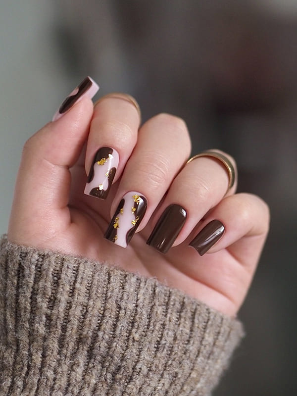 brown fall nails