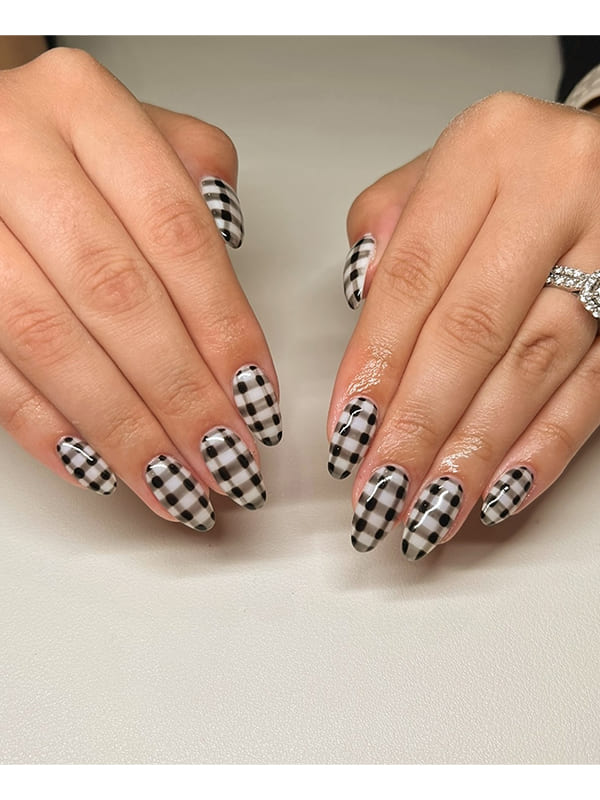 fall plaid nails