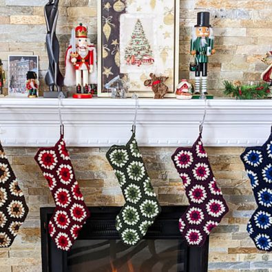 granny-square-hexagon-crochet-christmas-stocking-free-pdf-pattern