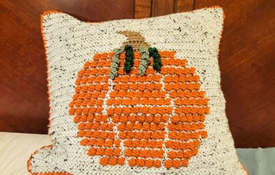 cozy-autumn-crochet-pumpkin-pillow-free-pattern