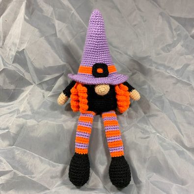 free-witch-halloween-gnome-crochet-pattern