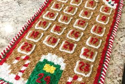 gingerbread-crochet-advent-calendar-free-pattern