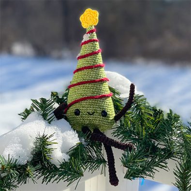 free-amigurumi-crochet-christmas-tree-pattern