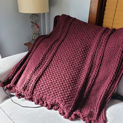 free-christmas-cable-crochet-blanket-pattern