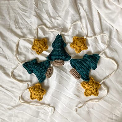 crochet-garland-for-christmas-tree-free-pattern