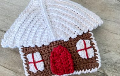 free-crochet-gingerbread-house-ornament