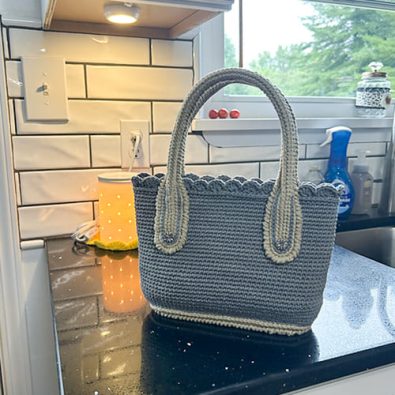 elegant-crochet-tote-bag-free-pattern