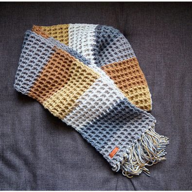 textured-free-waffle-stitch-crochet-scarf-pattern