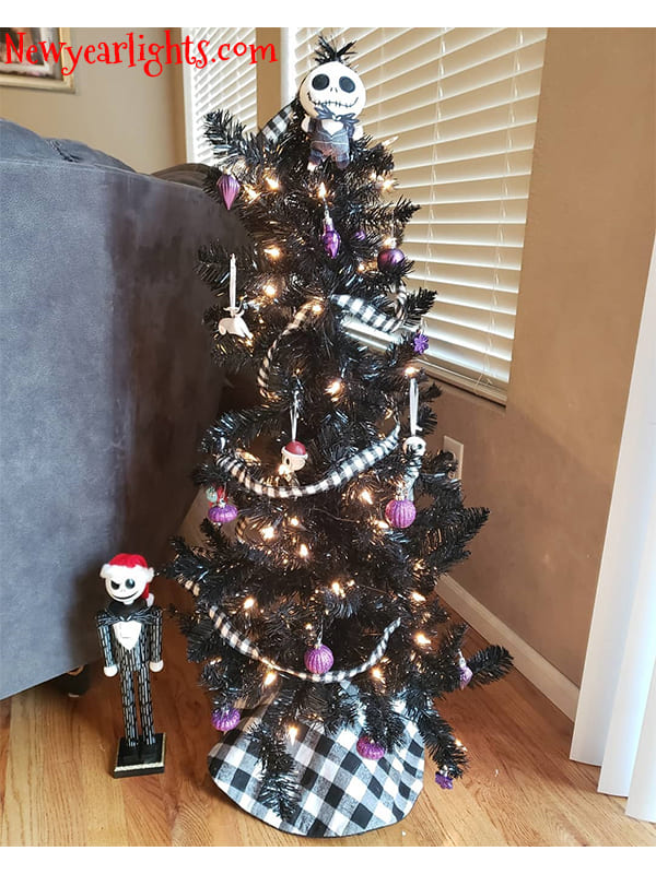 small nightmare before christmas tree decorations