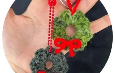 free-crochet-wreath-ornament