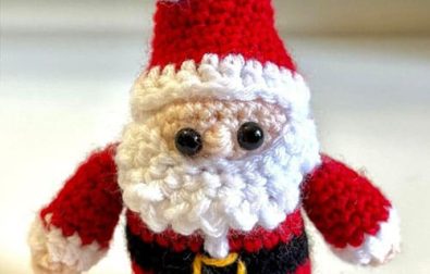 free-mini-crochet-santa-ornament-pattern